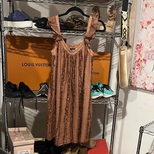 Elegant Brown Sleeveless Dress by Vince Camuto